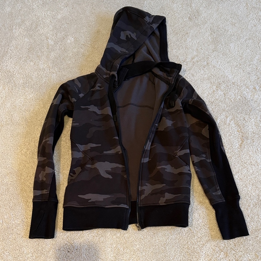 Athleta Camouflage Jacket - Black and Brown